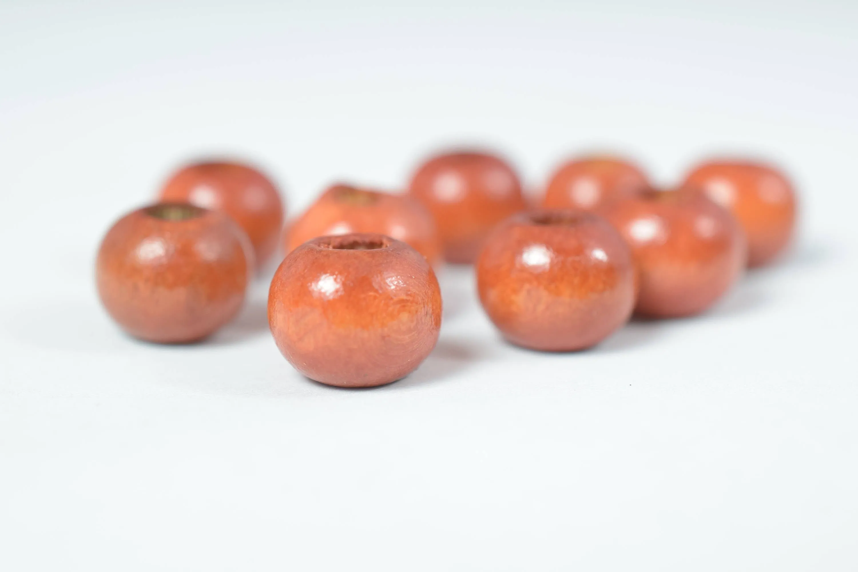 10mm Round Large Hole Natural Rust/Red Beads, Wooden Beading Tools, Wood Beads, Macrame Beads ,500pcs per pack