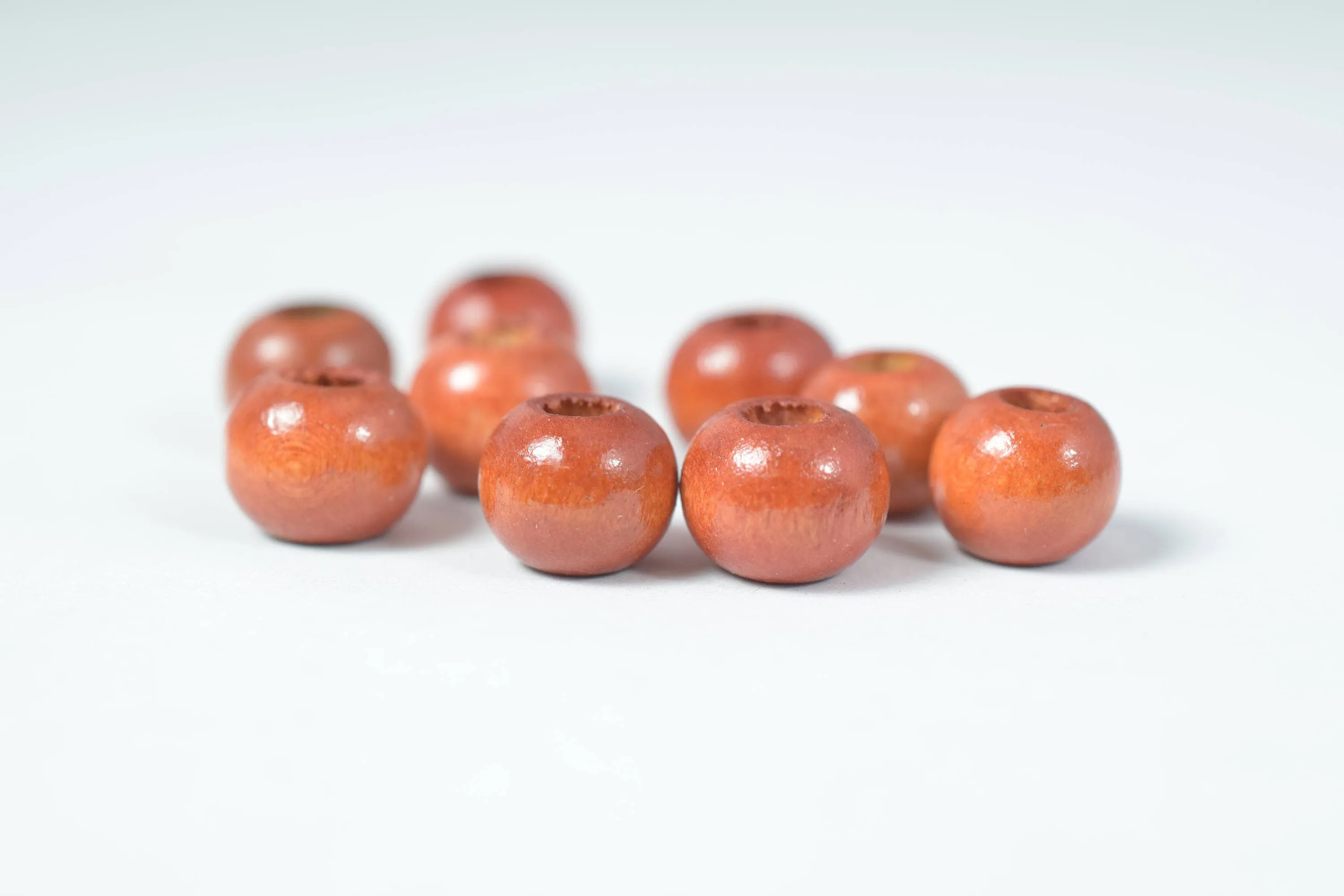 10mm Round Large Hole Natural Rust/Red Beads, Wooden Beading Tools, Wood Beads, Macrame Beads ,500pcs per pack