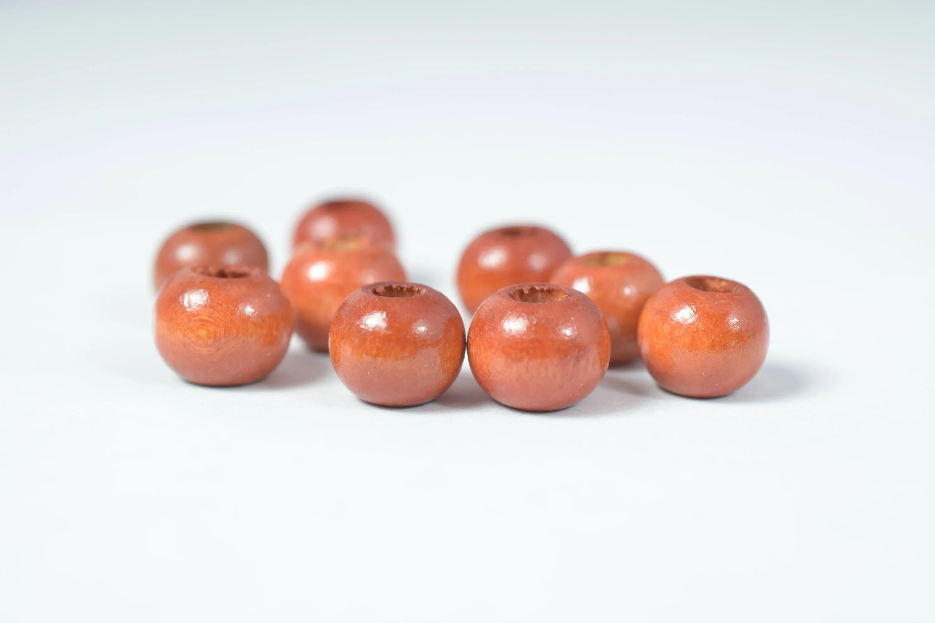 10mm Round Large Hole Natural Rust/Red Beads, Wooden Beading Tools, Wood Beads, Macrame Beads ,500pcs per pack