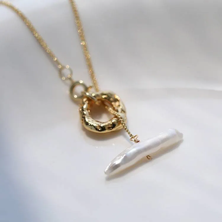 Baroque Pearl Long Chain Necklace