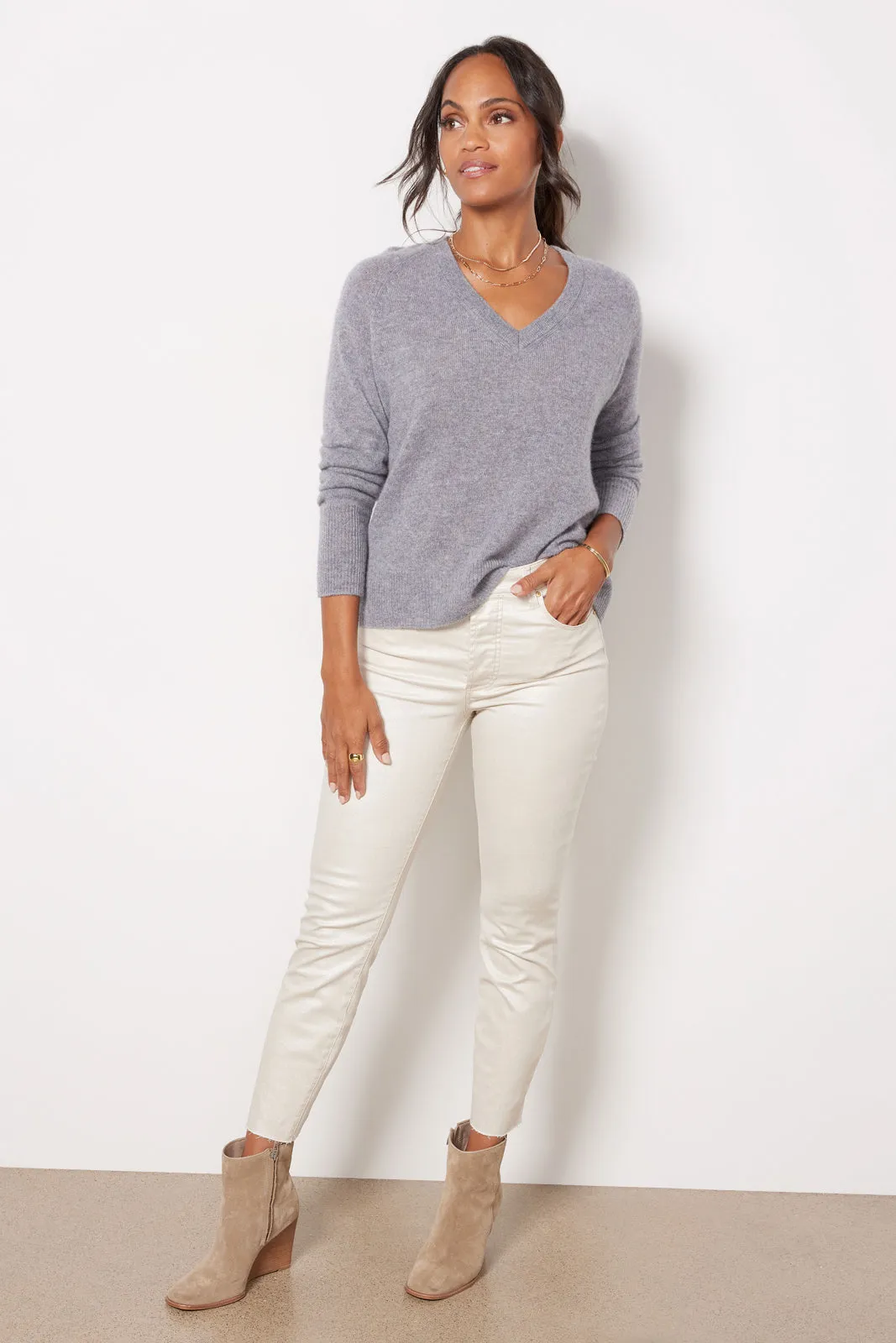 Cecilia Vneck Cashmere Pullover