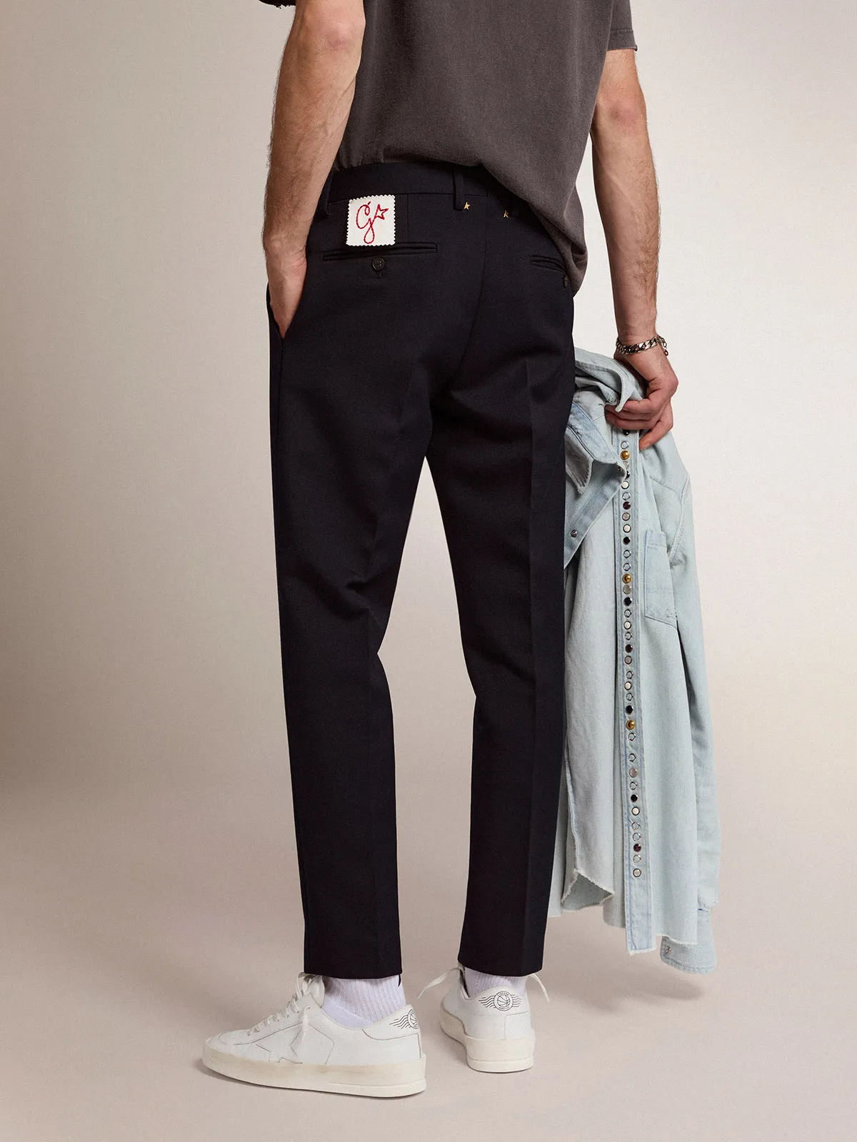 Men's pants in dark blue wool