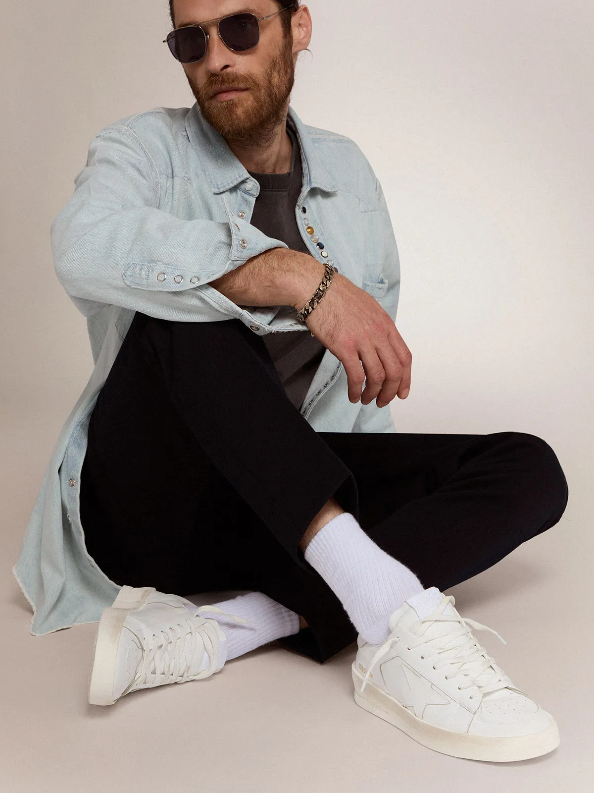 Men's pants in dark blue wool