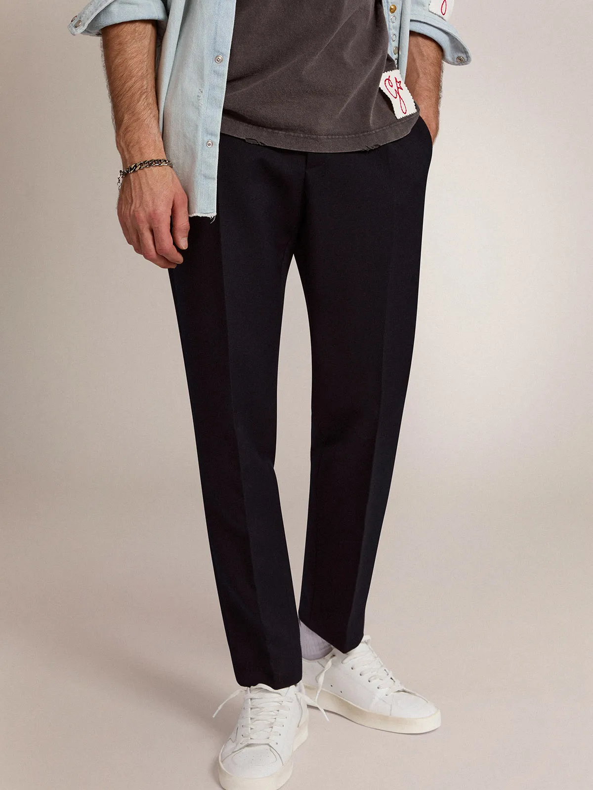 Men's pants in dark blue wool