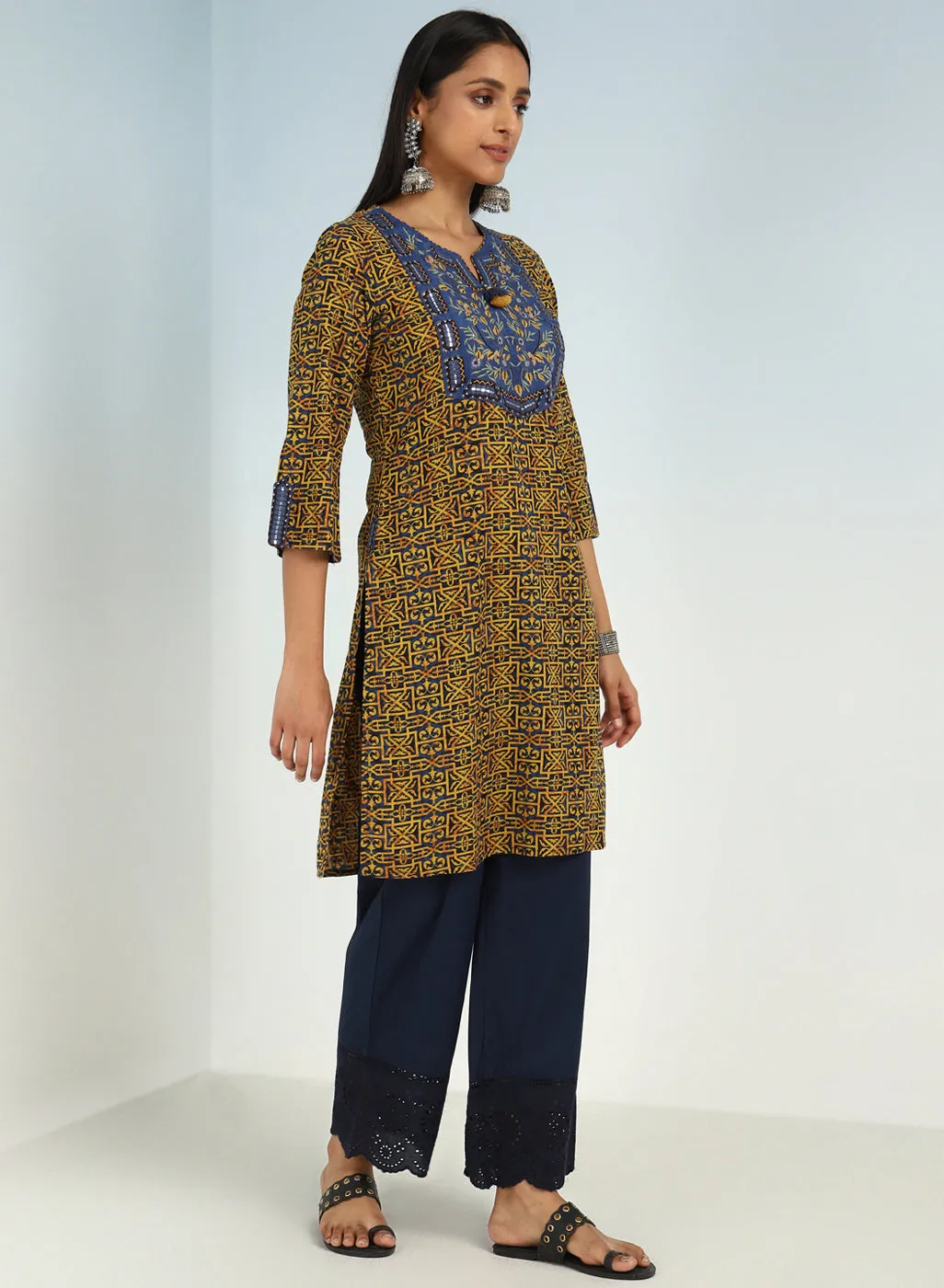 Navy Round Neck Straight Fit kurti with Patch Work
